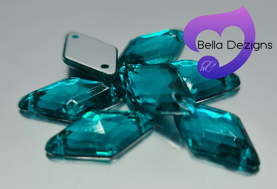 GREEN ZIRCON - 15x9mm Acrylic Diamond Flatback Rhinestone