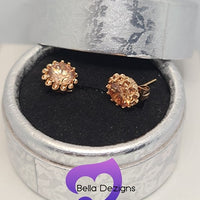 Earrings - 9K Rose Gold Flower Stud (Light Peach)